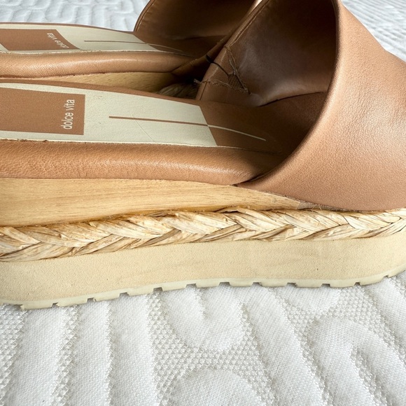 🤎 Dolce Vita Chavi Tan Mules Slide Sandals with Rubber Wedge Sole - Picture 11 of 14